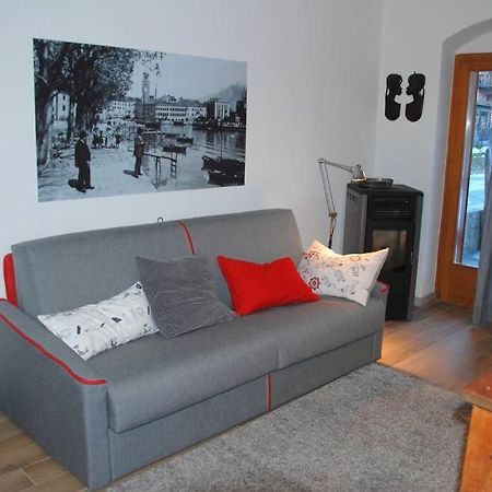 Appartamento Mini Midlake Codice Cipat 022229-At-410061 Mezzolago Esterno foto
